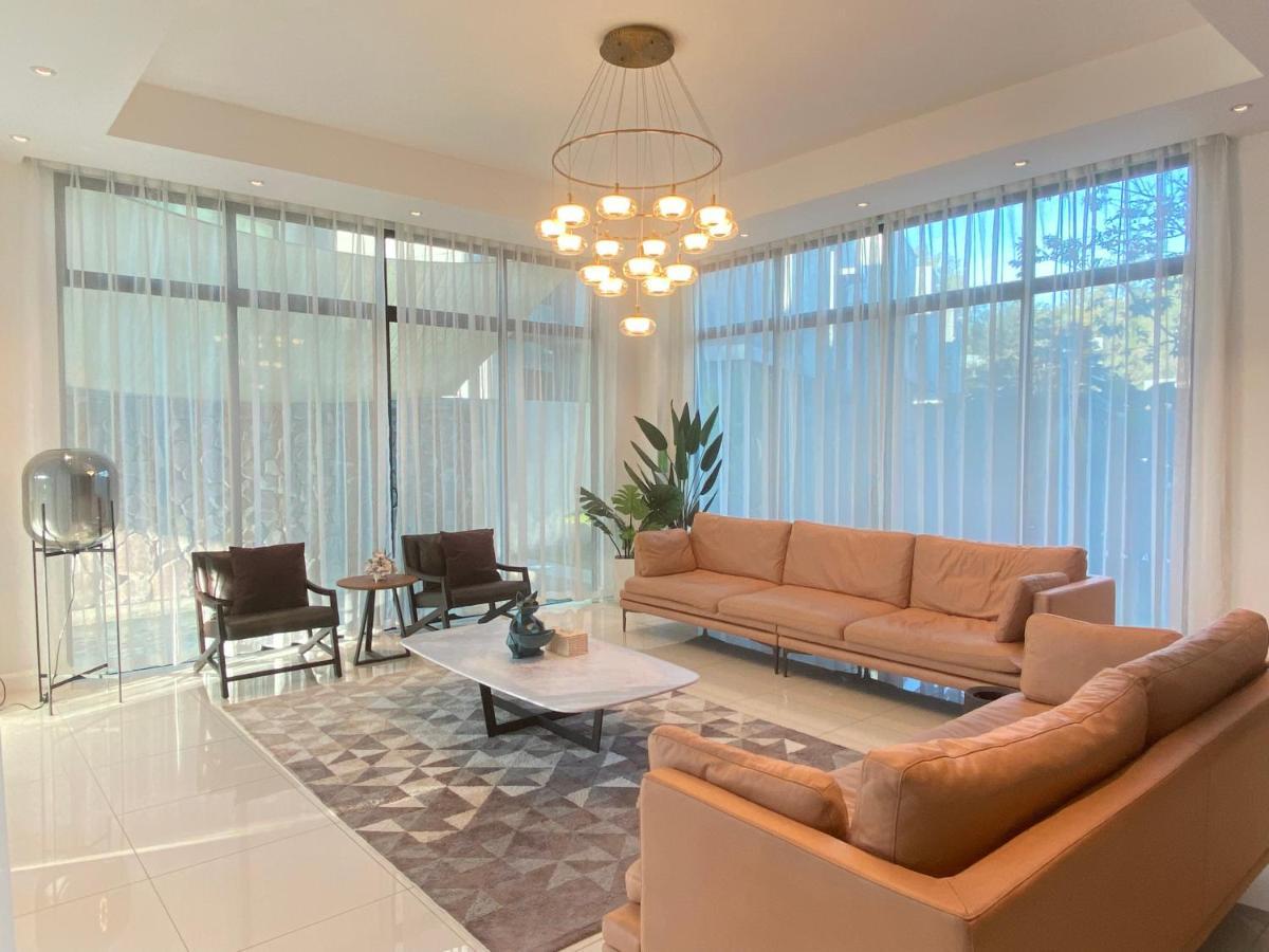 Molly Luxury Private Pool Bungalow茉莉的家豪华私人泳池别墅 Пантай Ченанг Екстериор снимка